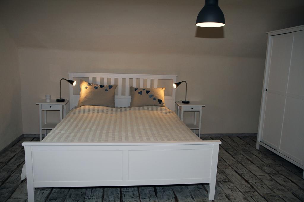 Apartma Obrh Шмарьешке-Топлице Экстерьер фото