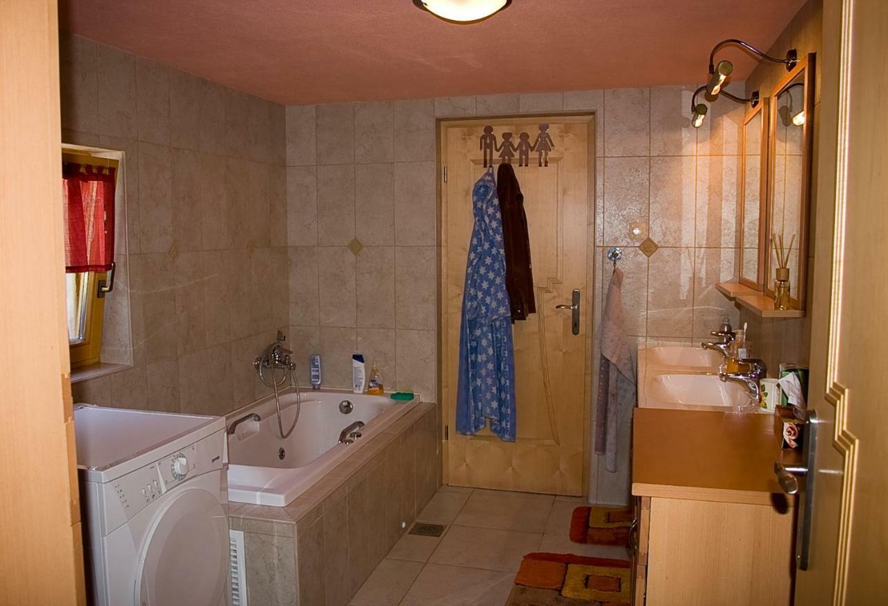 Apartma Obrh Шмарьешке-Топлице Экстерьер фото